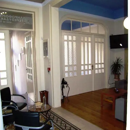 Neoclassical Glamour Apartman Hriszí Aktí Haniá