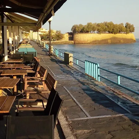 Appartement Neoclassical Glamour