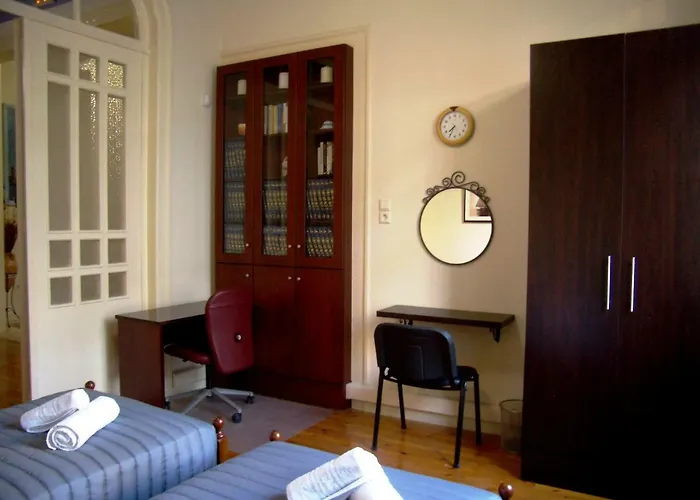 Neoclassical Glamour La Canea